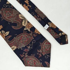 MALLORY & CHURCH 100% SILK TIE BLACK FLORAL PAISLEY SMOOTH 4" X 55"